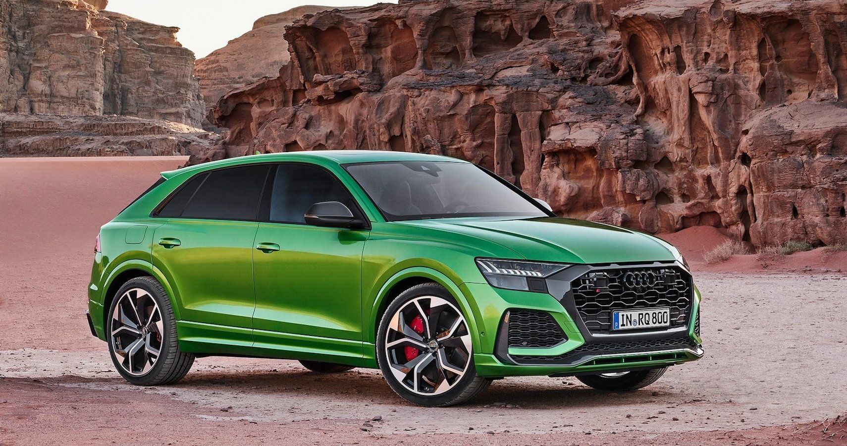 Audi-RS_Q8-2020 Feature