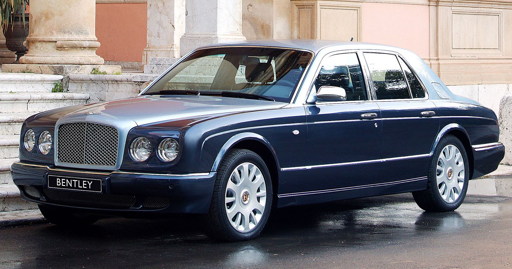 Bentley Arnage Front Quarter Two Tone Oxford Blue Neptune