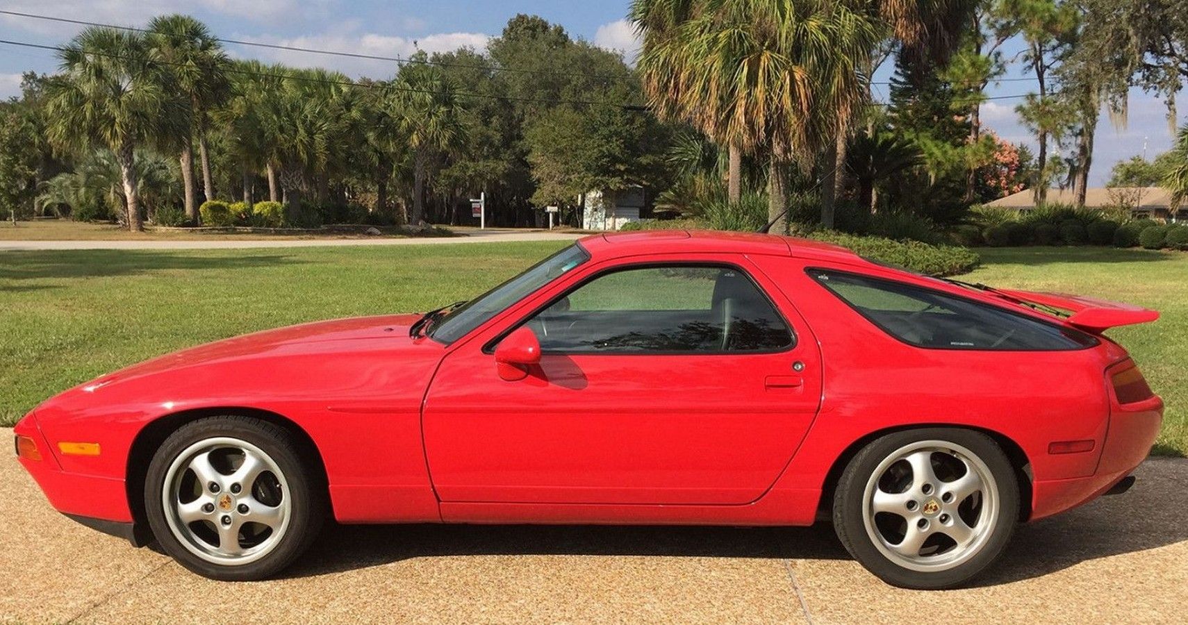 Porsche 928 GTS - Side 