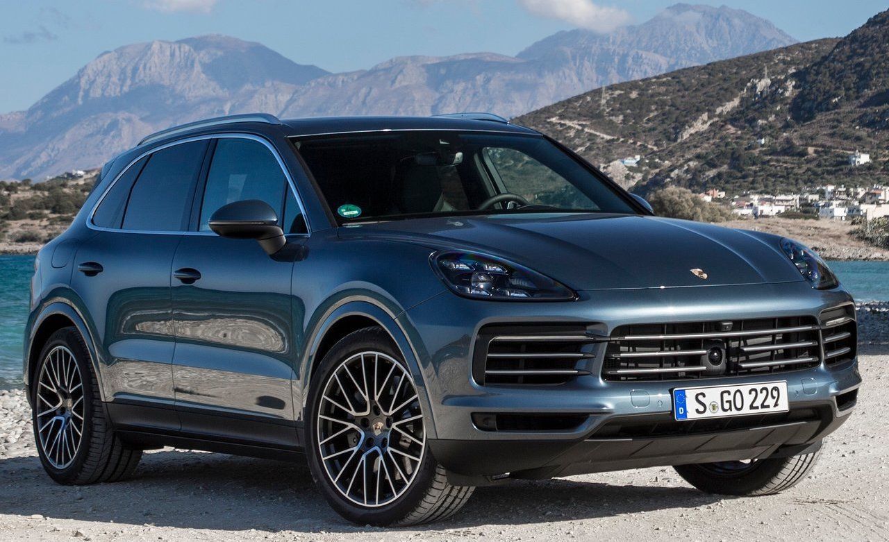 Porsche-Cayenne-2019