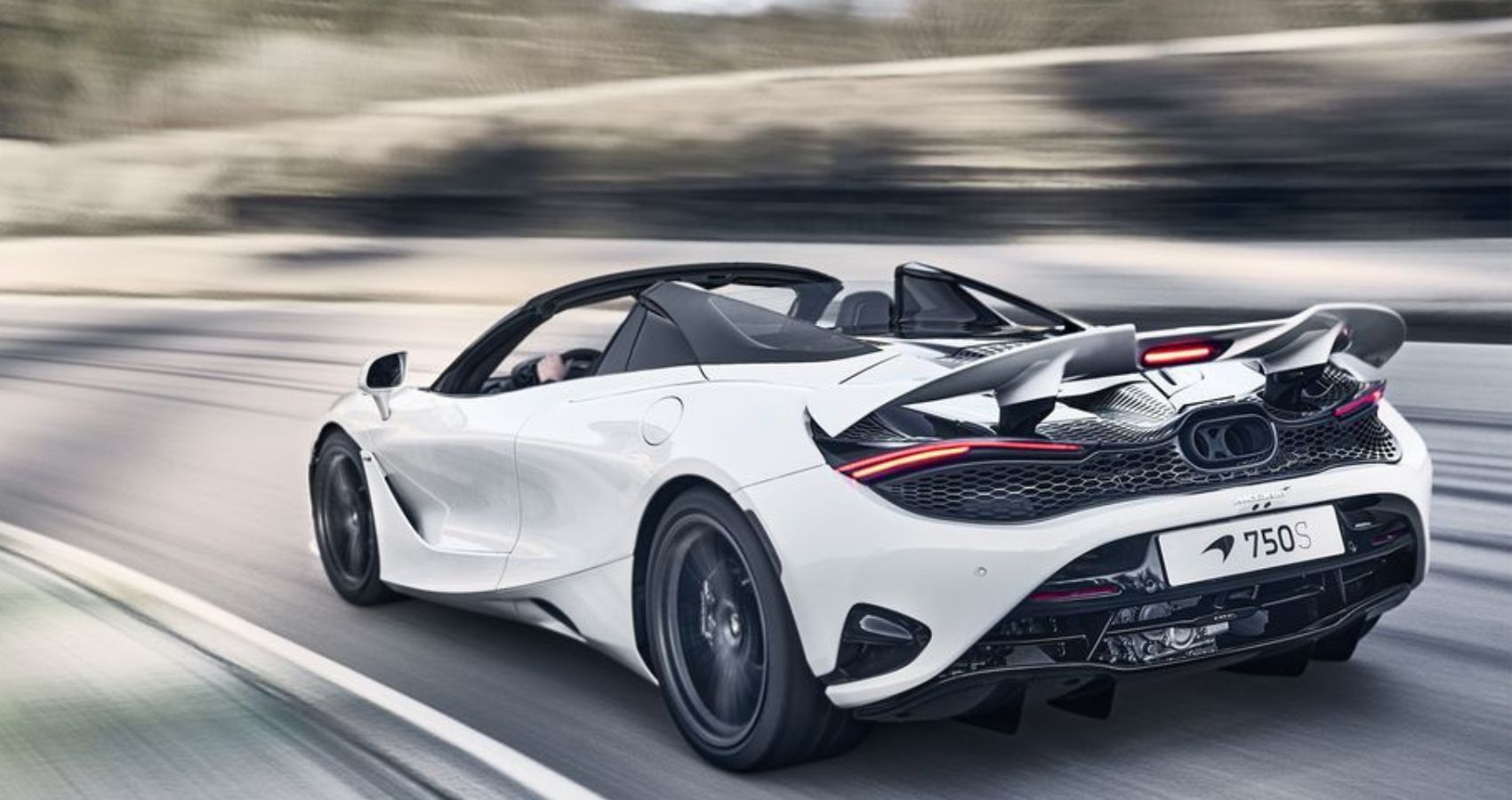 McLaren 750S rear view