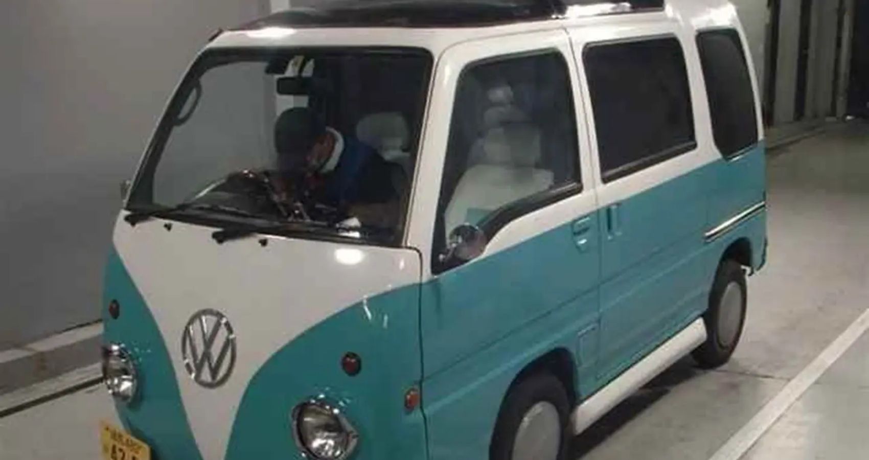 VW Microbus look -a -like