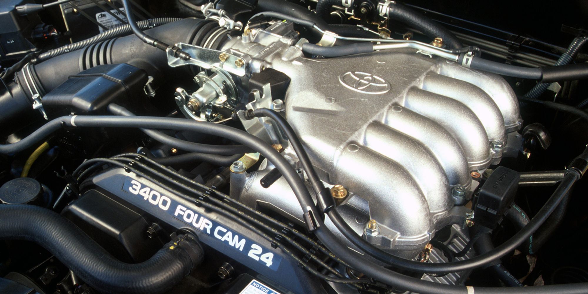 Toyota Tacoma engine