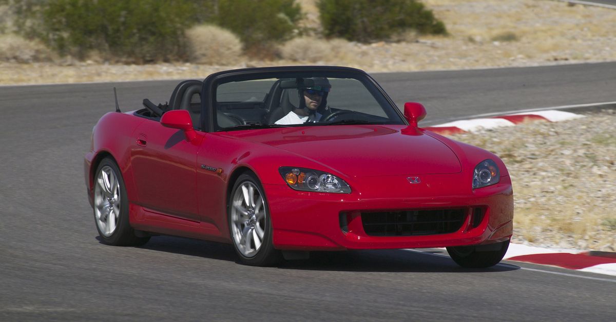 Red Honda S2000