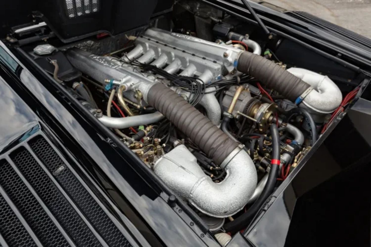Landmarks 10 Engines That Shaped The Supercar Industry