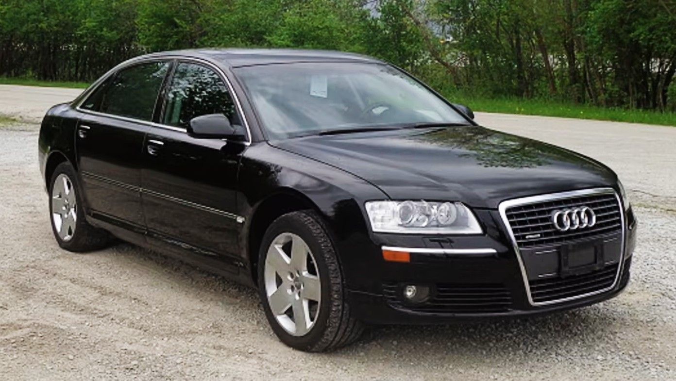 2007 Audi A8L parked