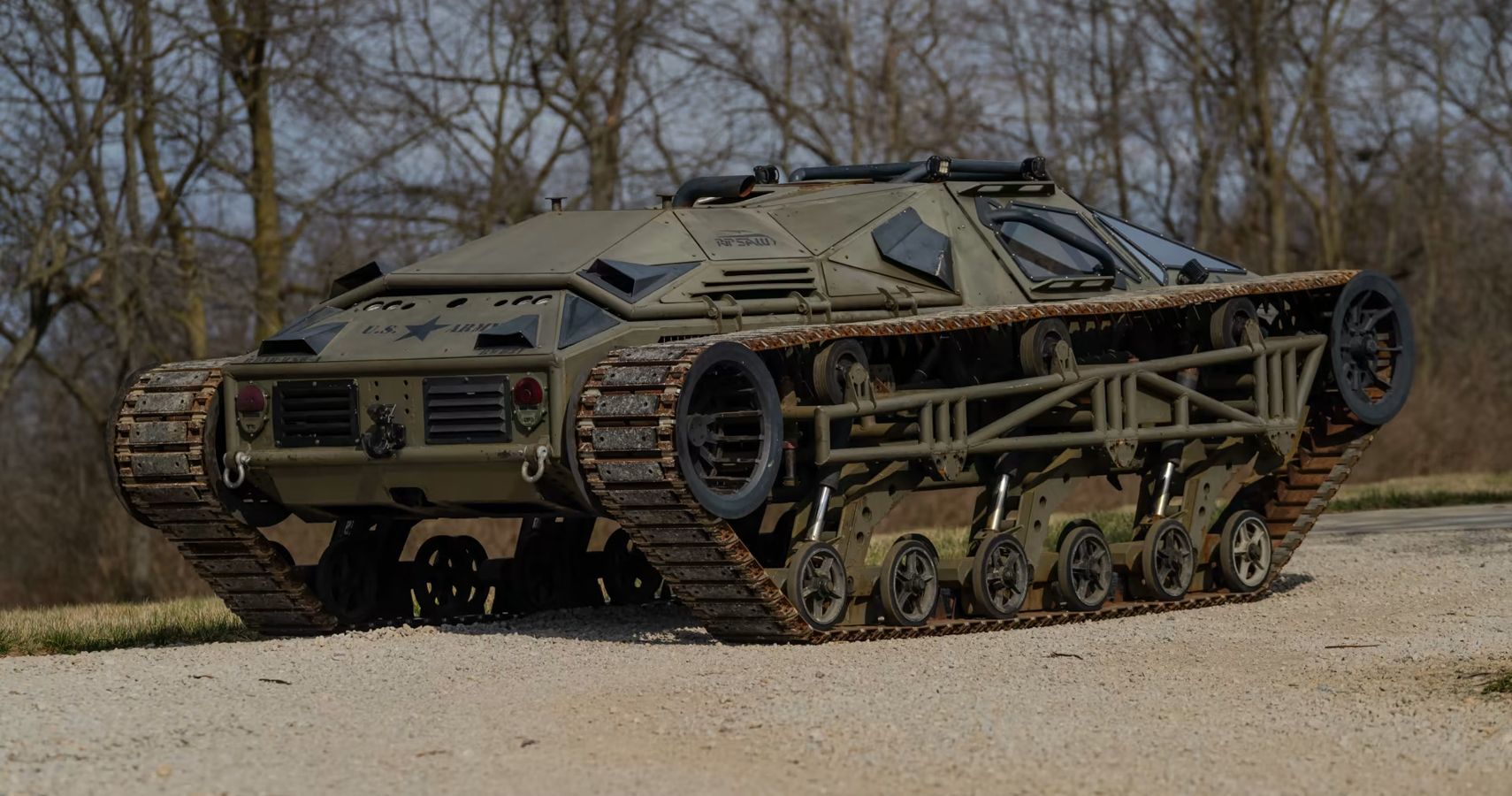 The Ripsaw EV2 light-weight “luxury tank” with top speed of 60 mph