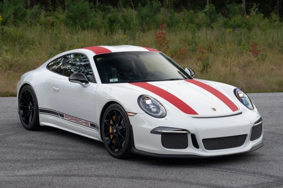 2016 Porsche 911 R - Front Quarter