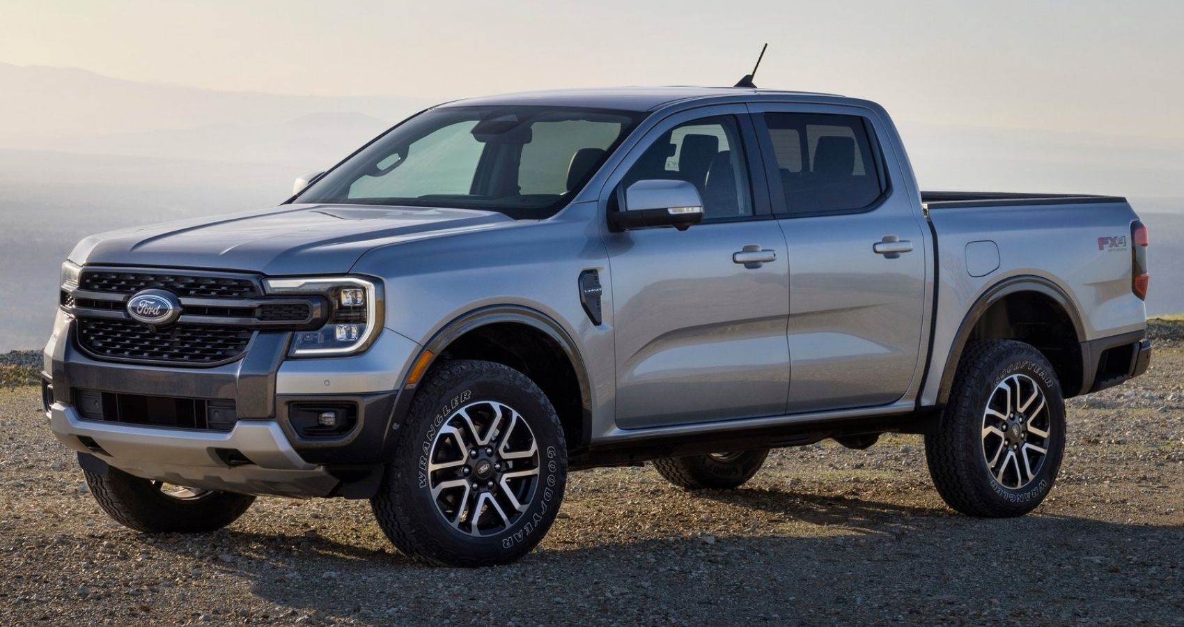 Aparência frontal de três quartos do Ford Ranger 2024