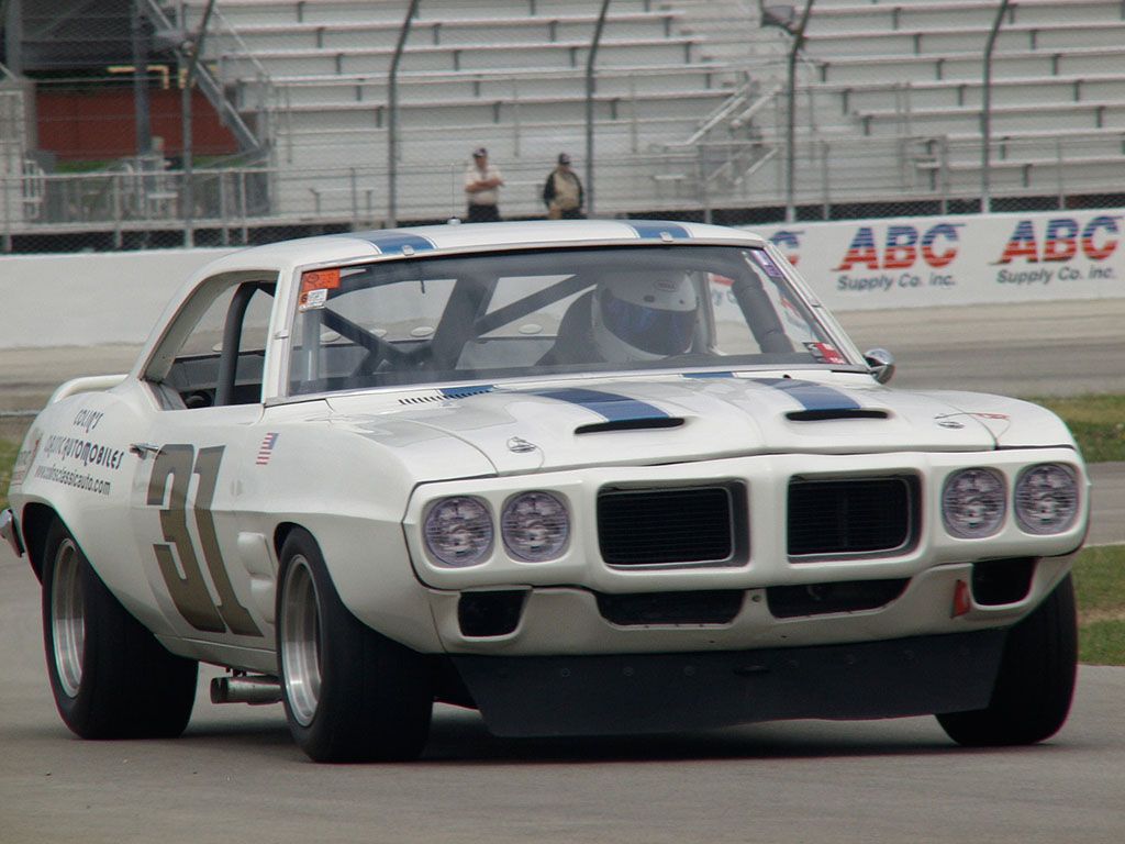 1969 Pontiac Firebird Trans Am Racing