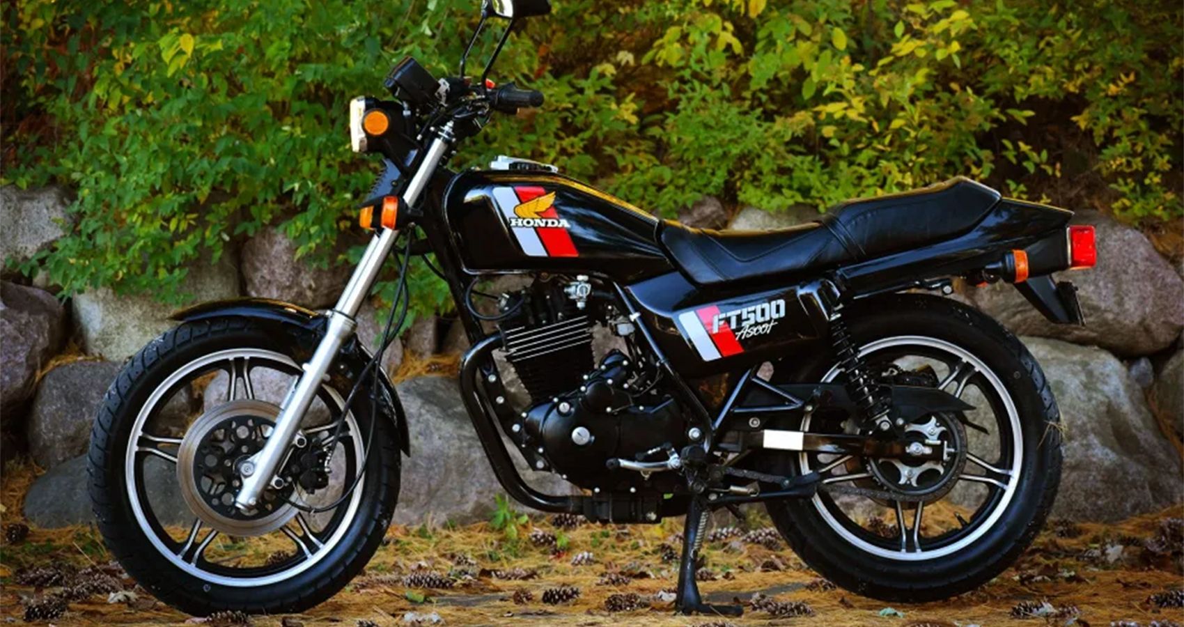Why No One Wants To Be Associated With This 1980s Honda Motorcycle