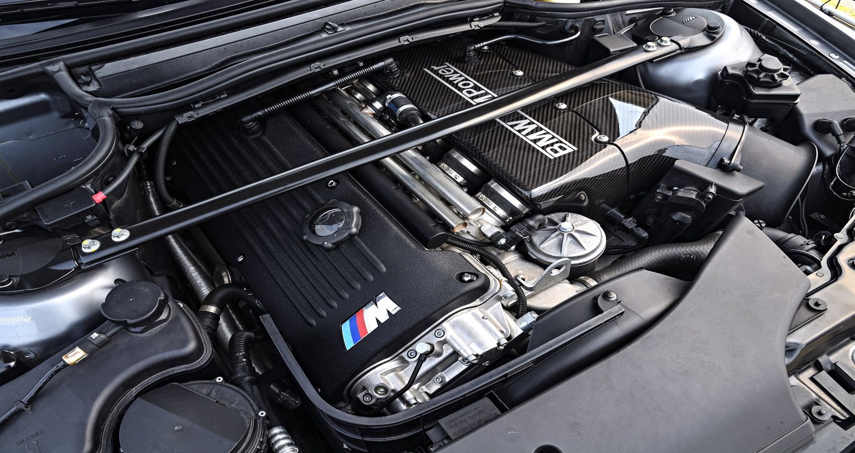 BMW S54 Engine Bay
