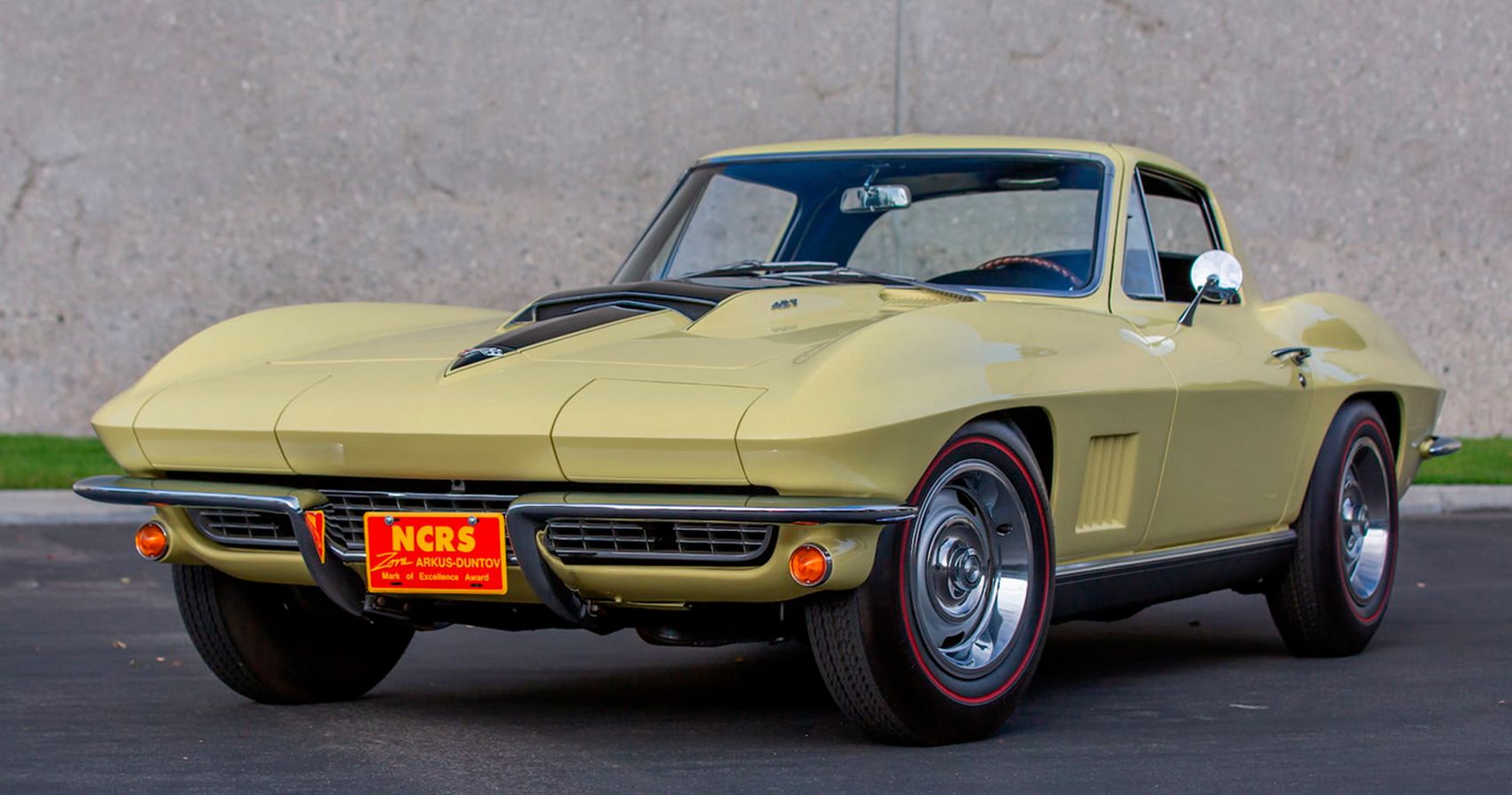 Chevrolet Corvette L88 Front Quarter Amarelo