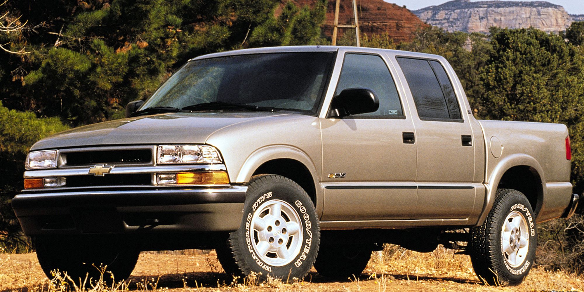 Chevrolet S-10 Front Quarter Prata Metálico