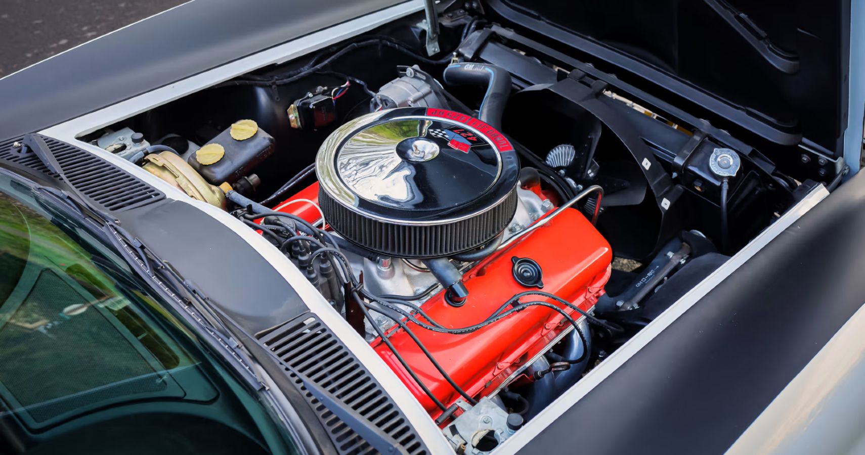 Compartimento do motor Chevy 427 Big Block