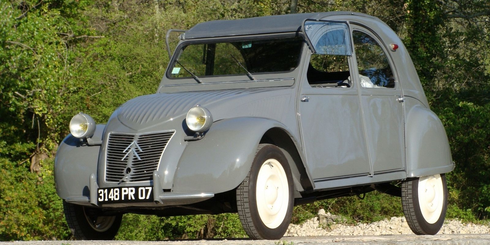 Citroen_2cv_1949