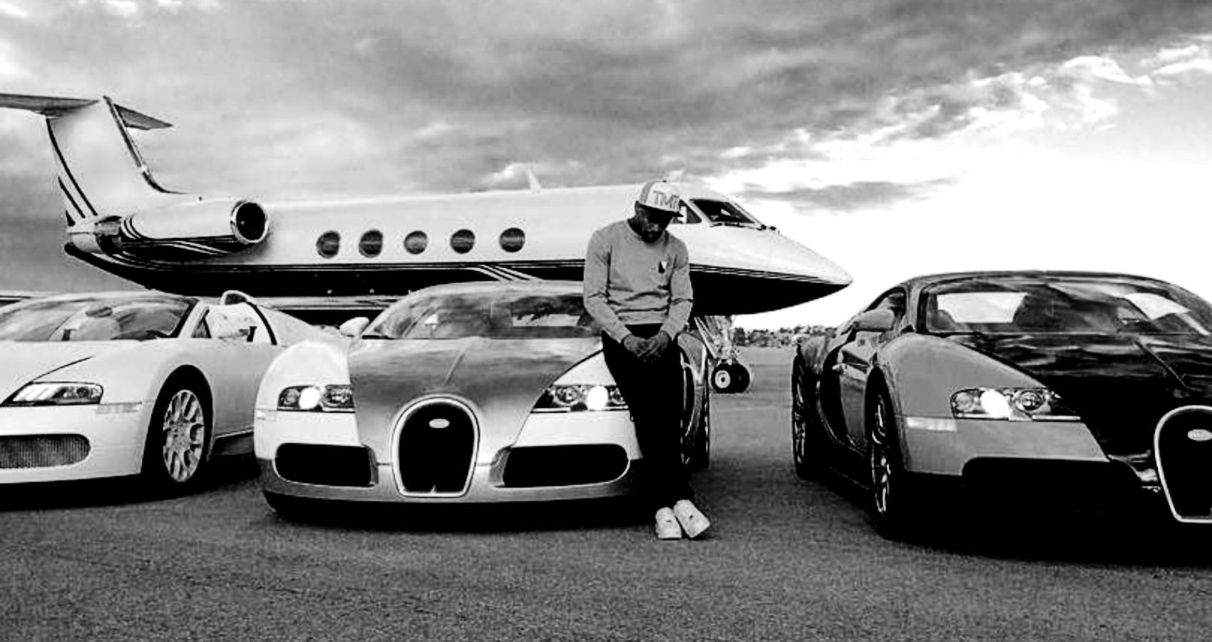 A Closer Look At Floyd Mayweather’s Incredible Supercar Collection In 2023