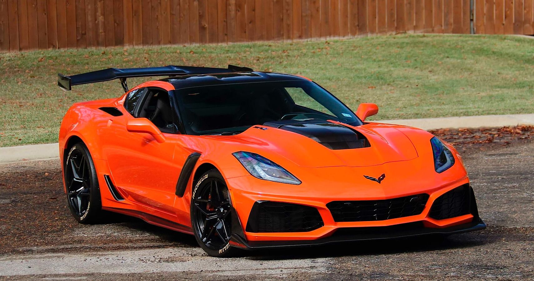 2019 Chevrolet Corvette ZR1 - Front Quarter