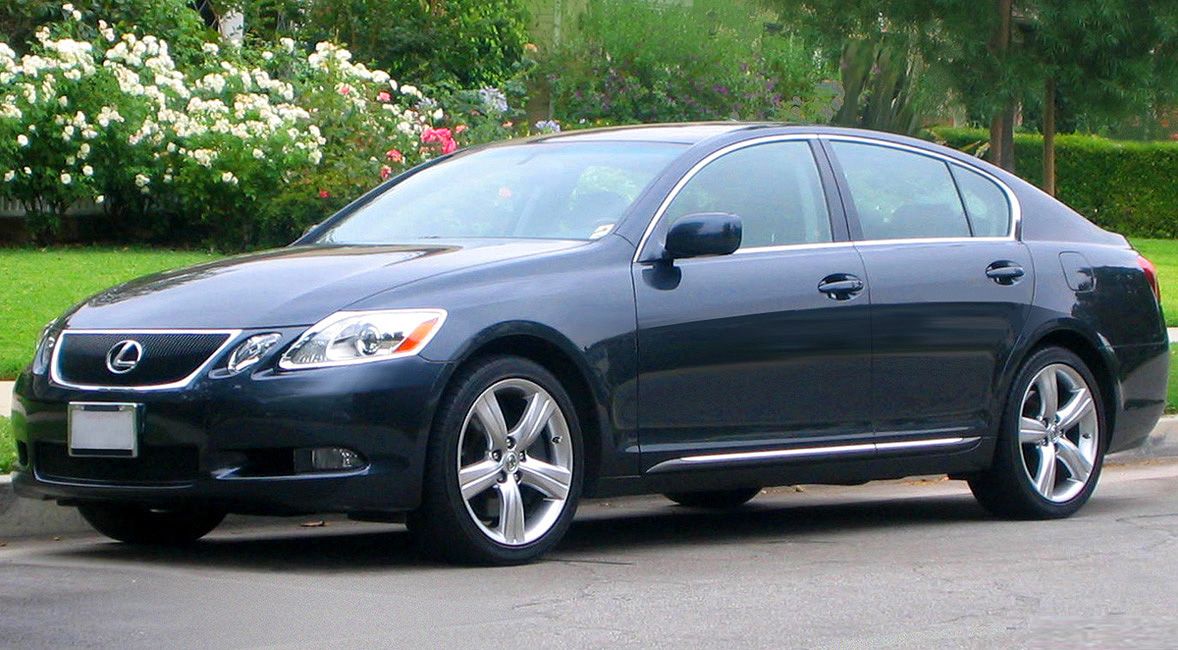 Lexus GS 350 - Black Sapphire Pearl