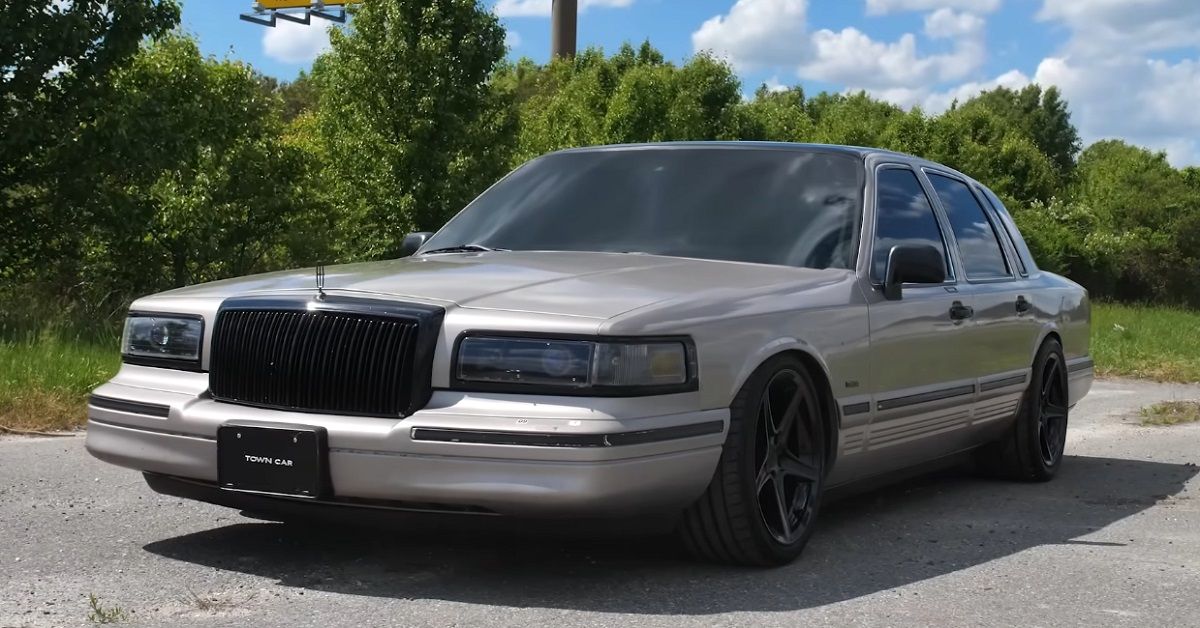 1995 LS-Swapped Lincoln Town Car