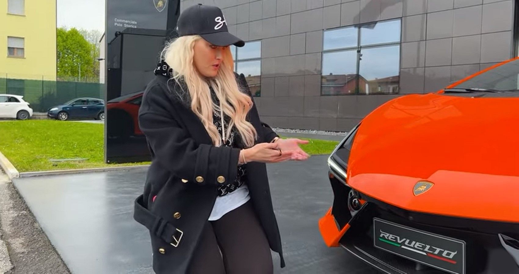 this-is-supercar-blondie-s-first-look-at-the-most-powerful-lamborghini-ever