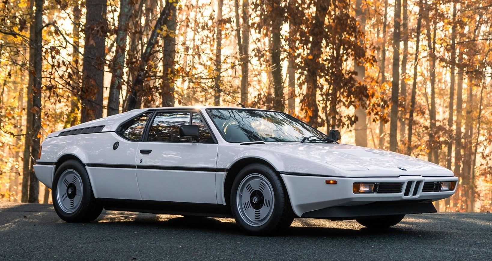 1980 BMW M1 White