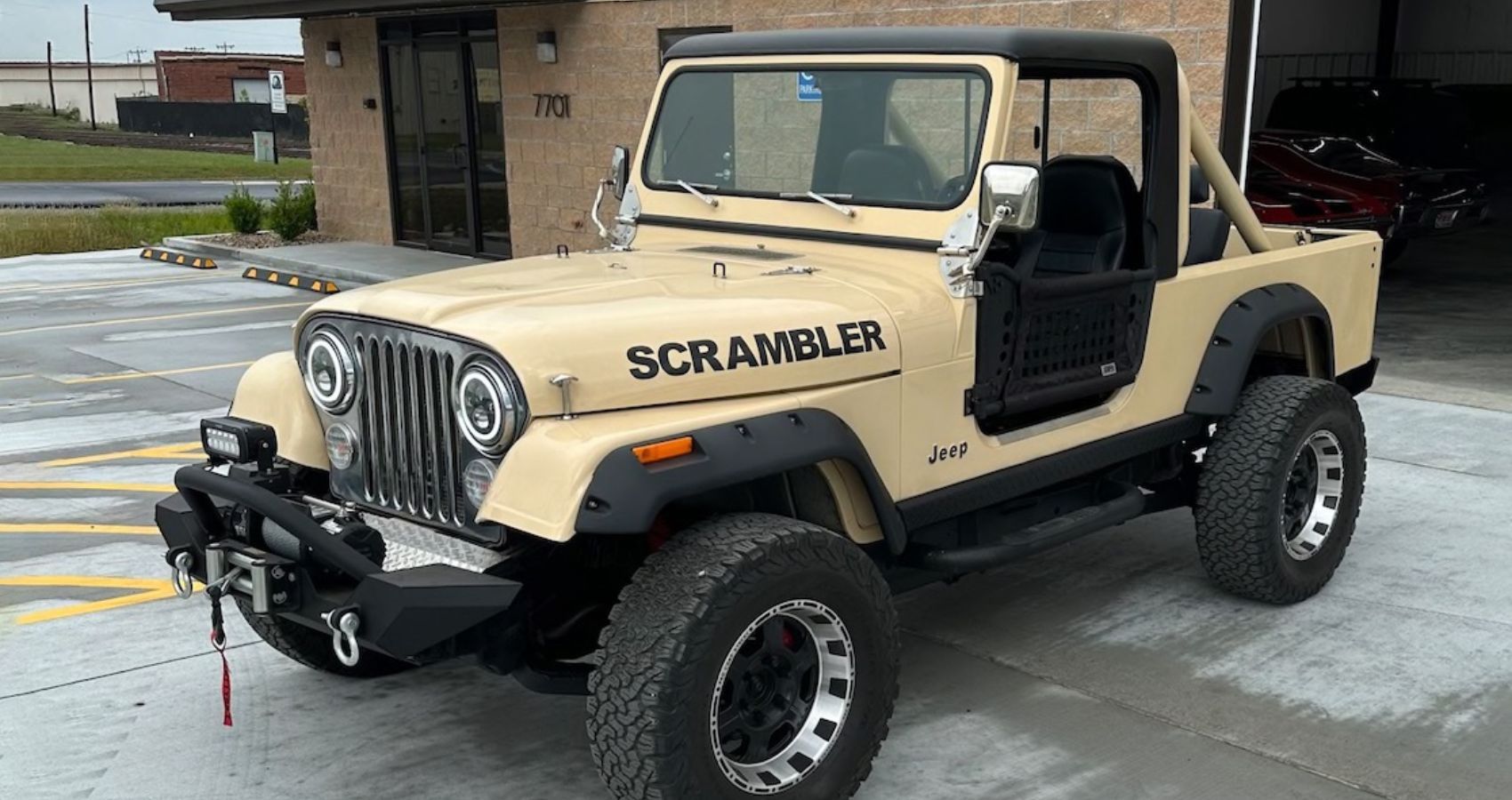 1981 Jeep Scrambler Custom Jeep parked