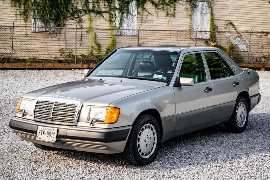 1991 Mercedes Benz 300E W124