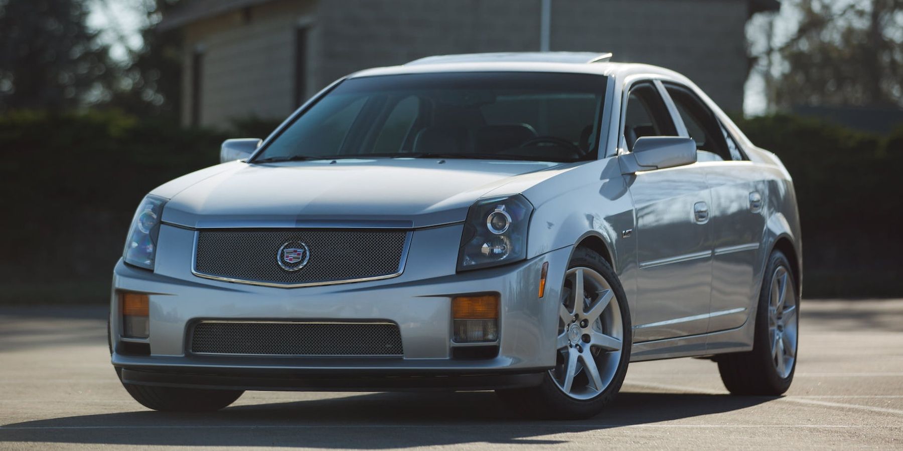 10 Awesome V8 Muscle Cars For Everyday Driving