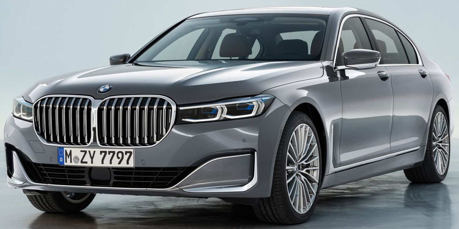 2020 BMW 7 Series silver-gray luxury car parked