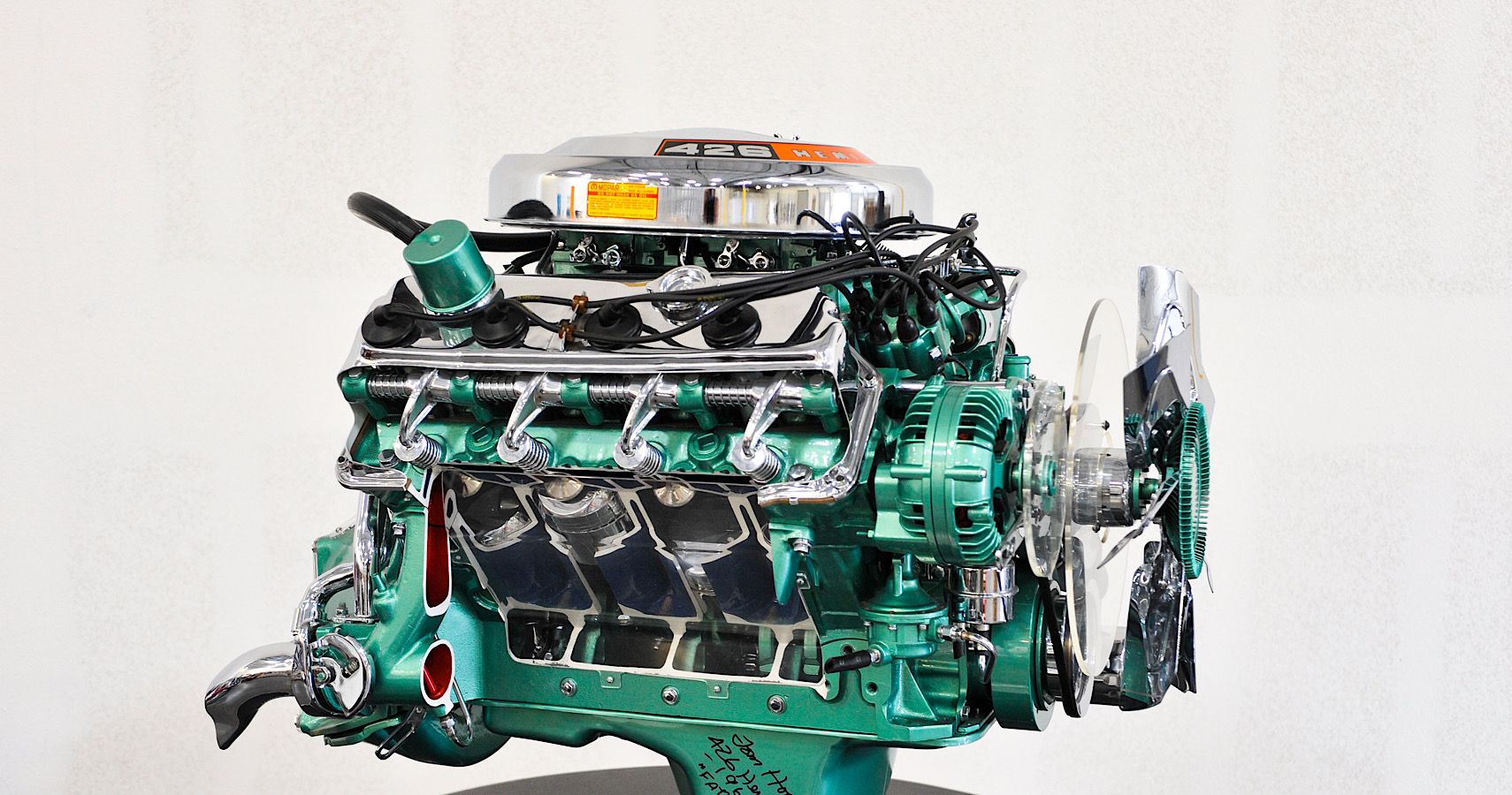Dodge Hellephant V8 Crate Engine