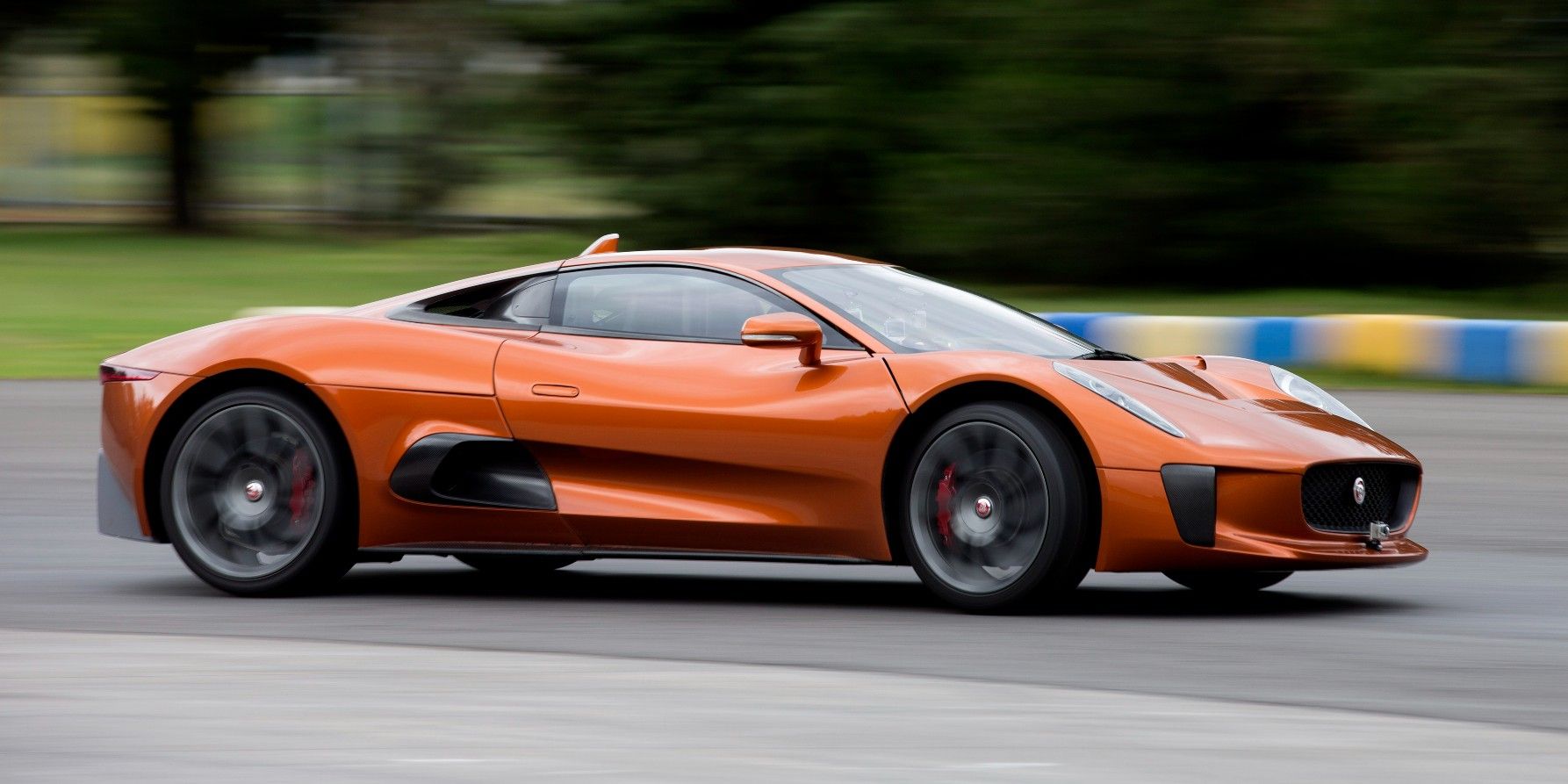 Conceito Jaguar CX75 Laranja
