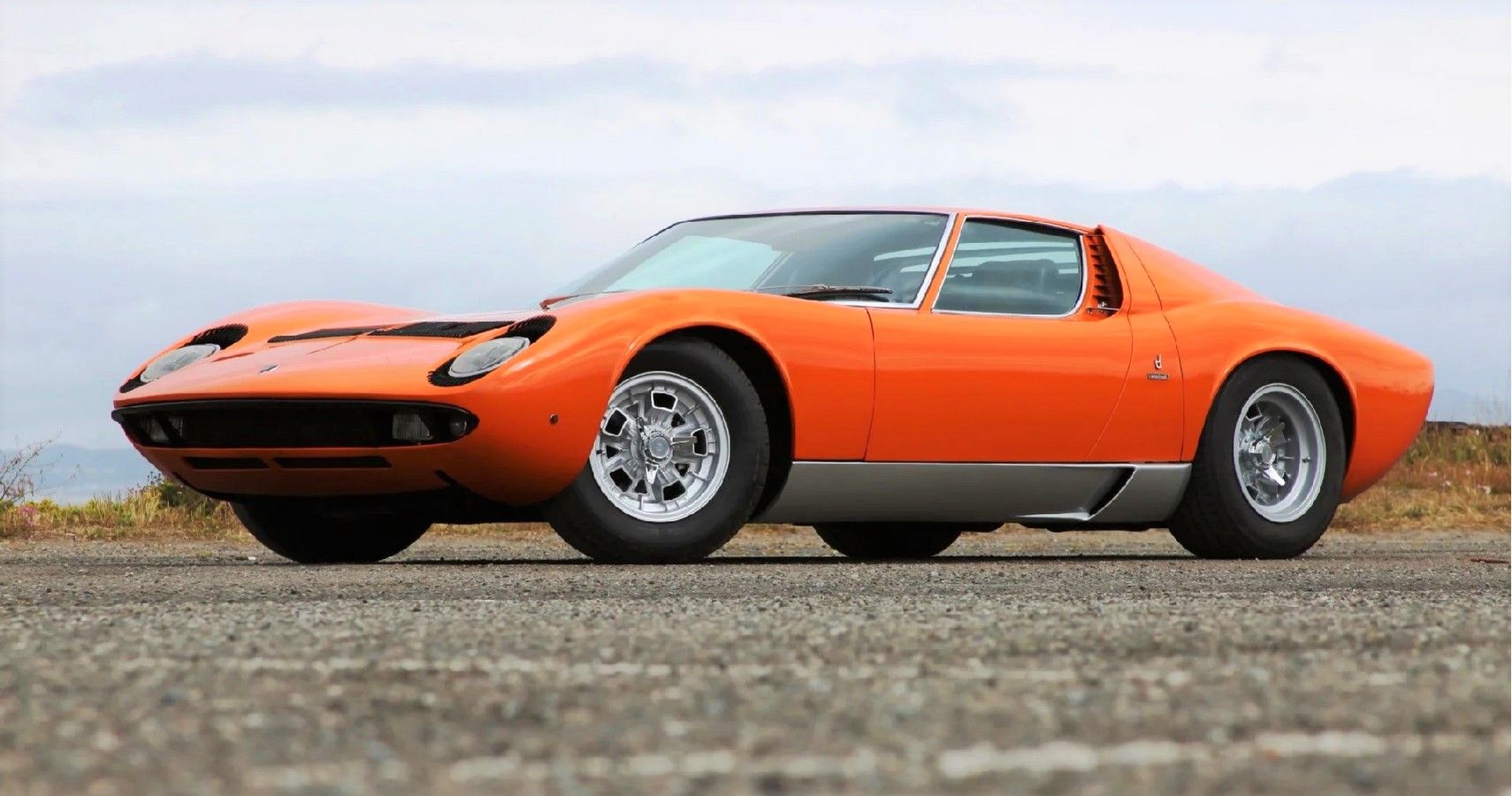 9 Italian Classic Cars That Define Automotive Elegance