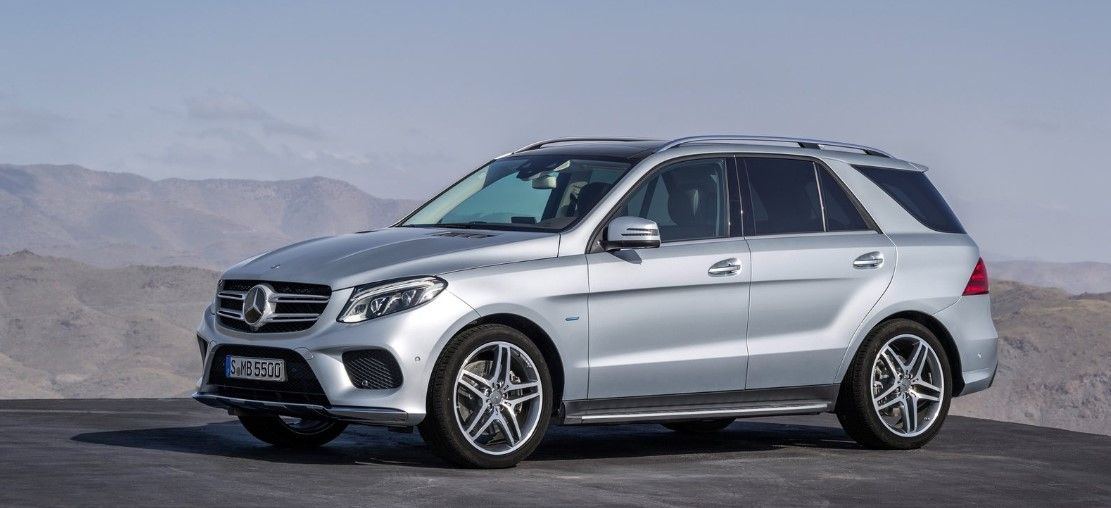 Top 10 Used Luxury SUVs To Buy Under $30,000