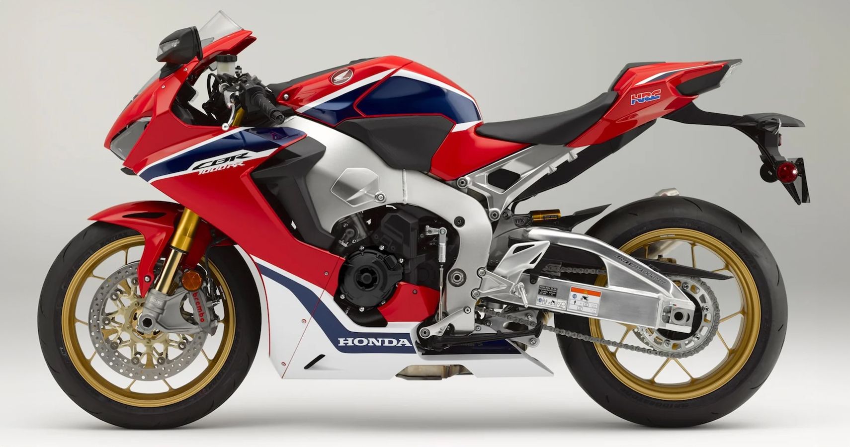 13 Honda Fireblade Versions That Are All About Speed