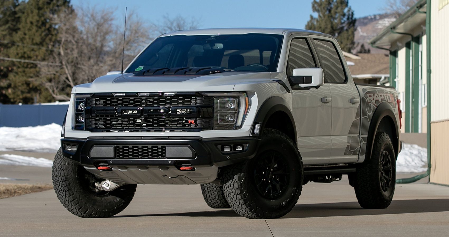 Ford Raptor R 2023 IMAGEM EM DESTAQUE Cortada