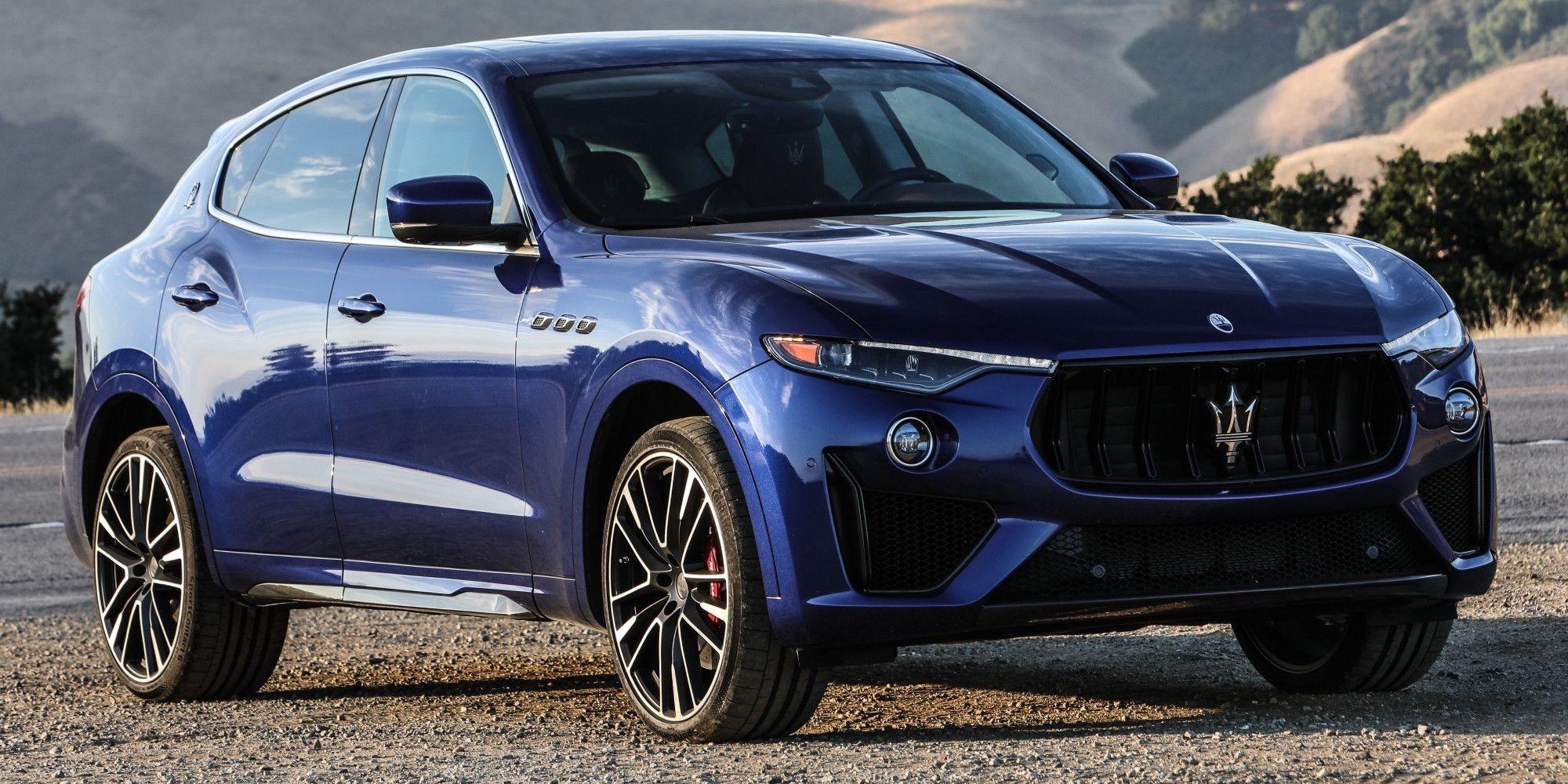 2023 Maserati Levante Trofeo front