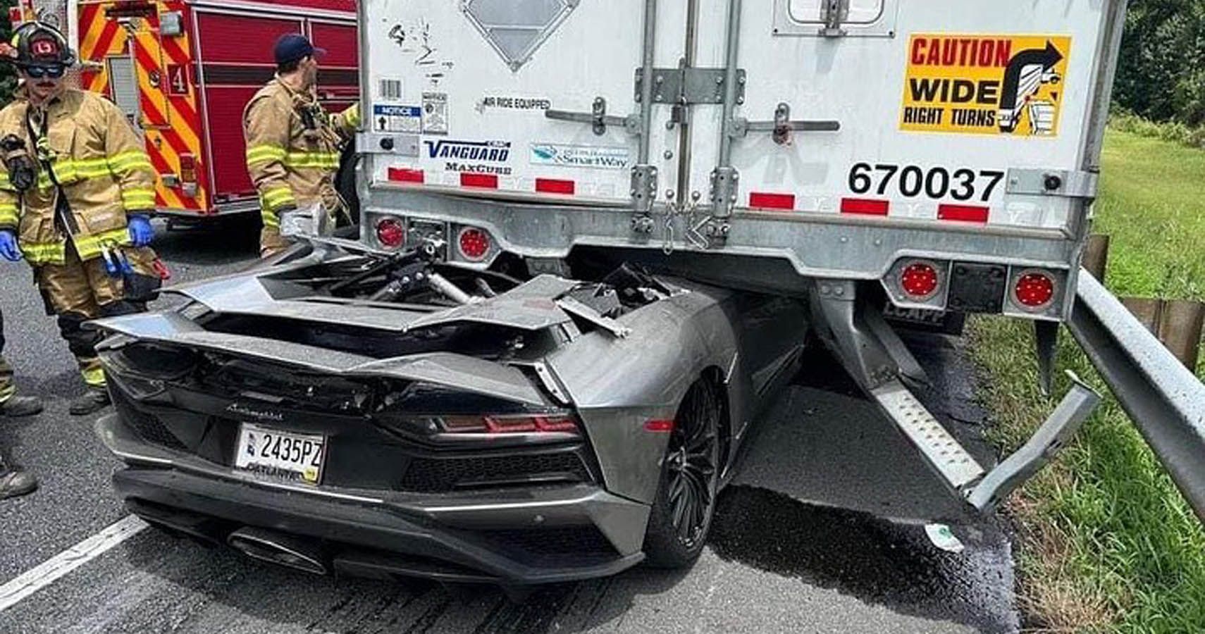 $500K Lamborghini Aventador Crashes Into Landstar Semi Truck At 100 MPH