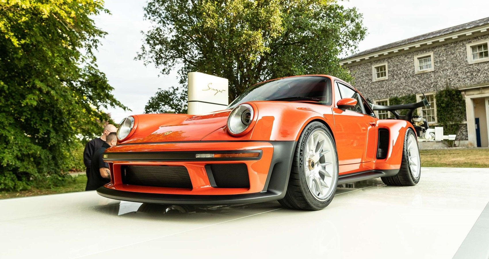 Porsche 911 Reimagined By Singer DLS Turbo Project Festival Of Speed 2023, front quarter view