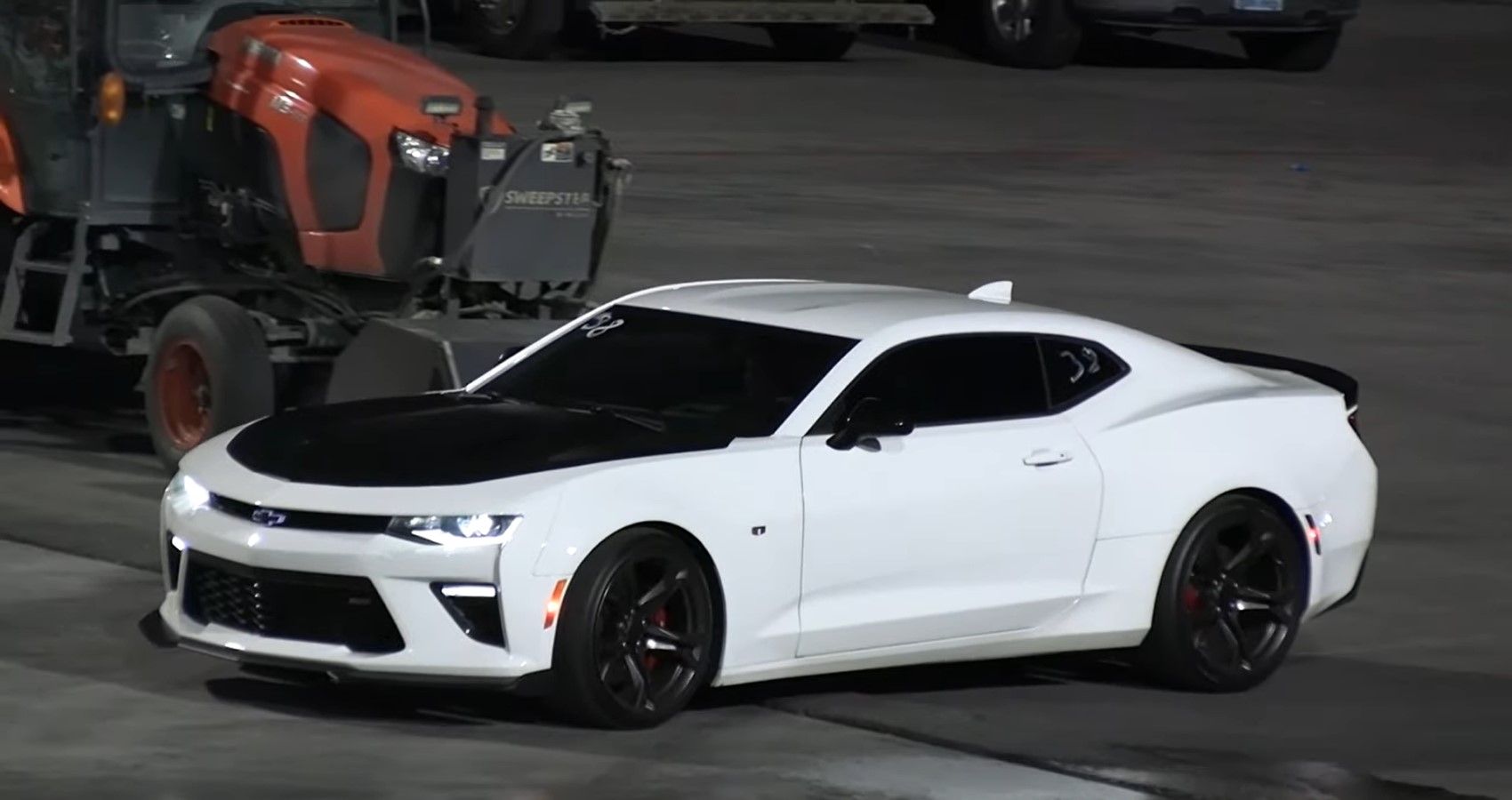 Battle Of The Gm V8s See The Chevy Corvette Stingray Take On The Chevy