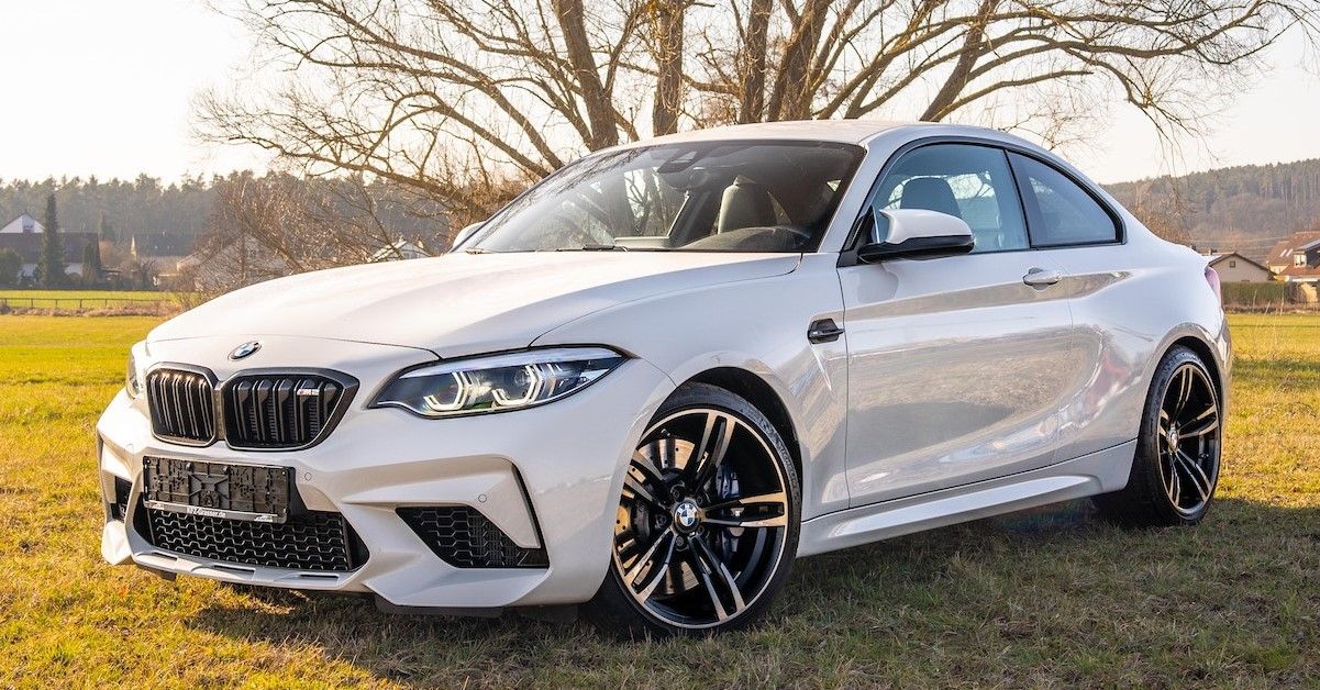 2018 BMW M2 Competition front third quarter view
