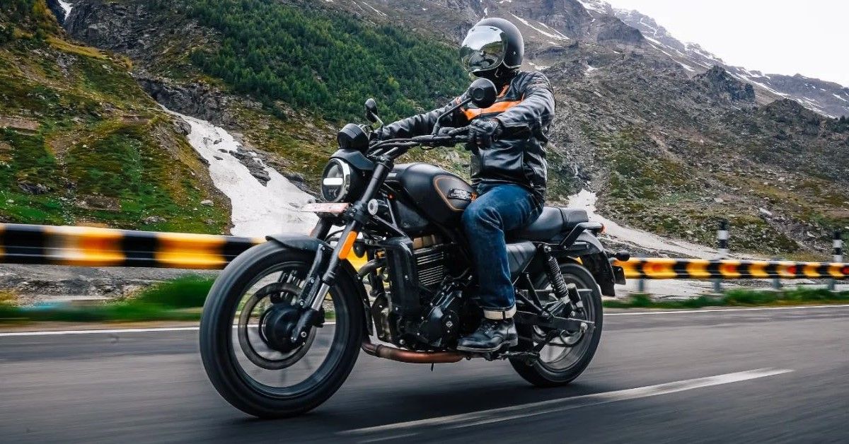 2023 Harley-Davidson X440 cruising on mountain roads