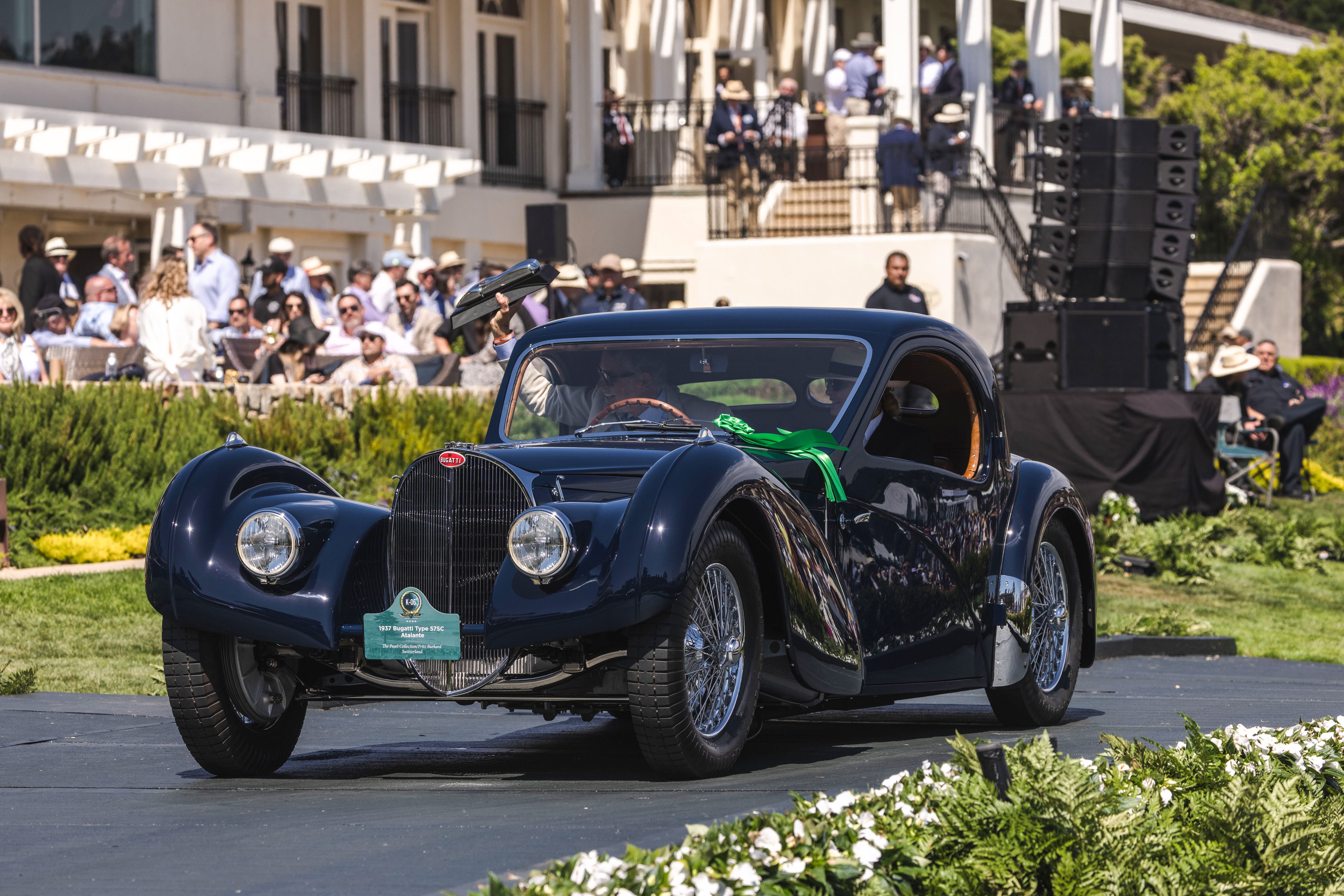 Carro antigo Bugatti Type 57 SC