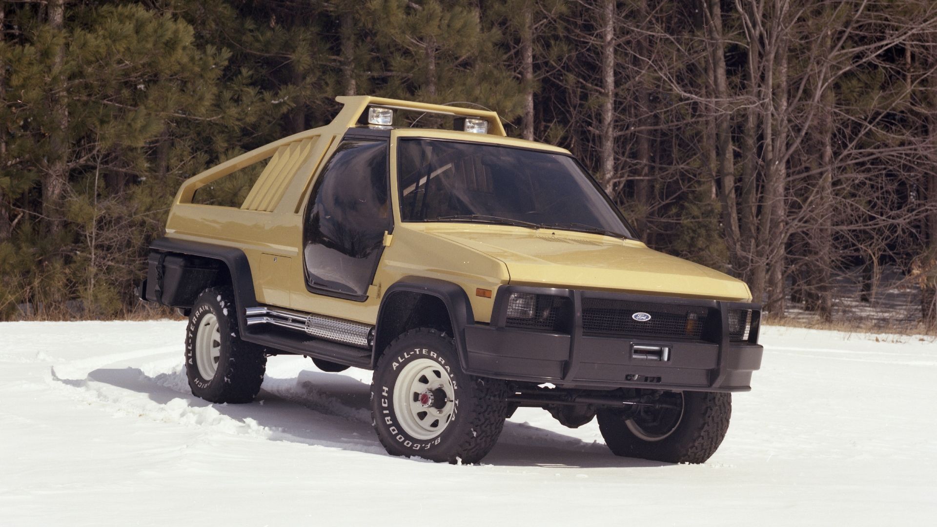 View Photos of Ford Bronco Adventure-Inspired Concepts