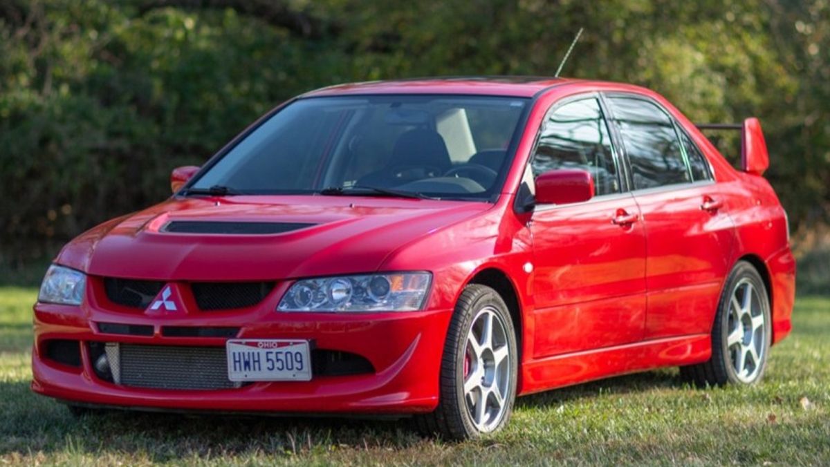 10 Cheap Japanese Cars You Can Modify To Outrun A Hellcat