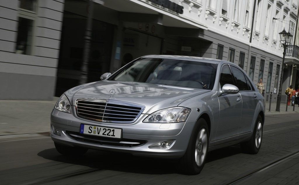 Silver 2007 Mercedes-Benz S600 on the road