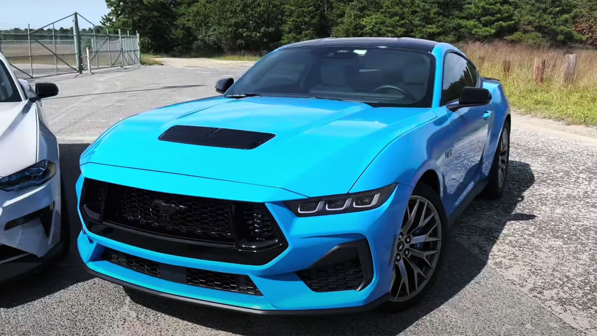 2024 Ford Mustang GT Embarrasses Stablemate, Turns Dark Horse Into