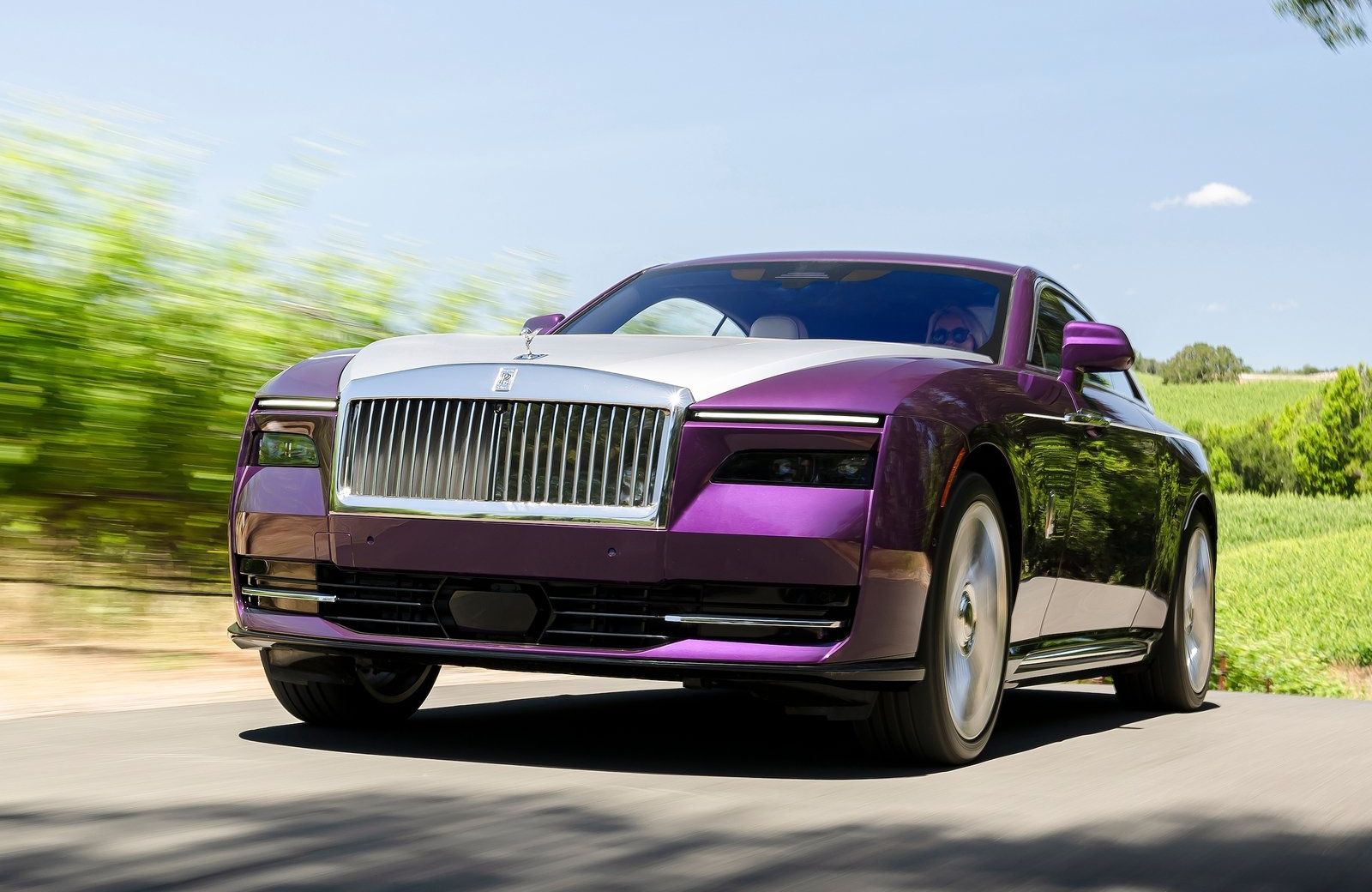 The Most Stylish And Outlandish Car Paint Color Options For 2023 And 2024   2024 Rolls Royce Spectre 