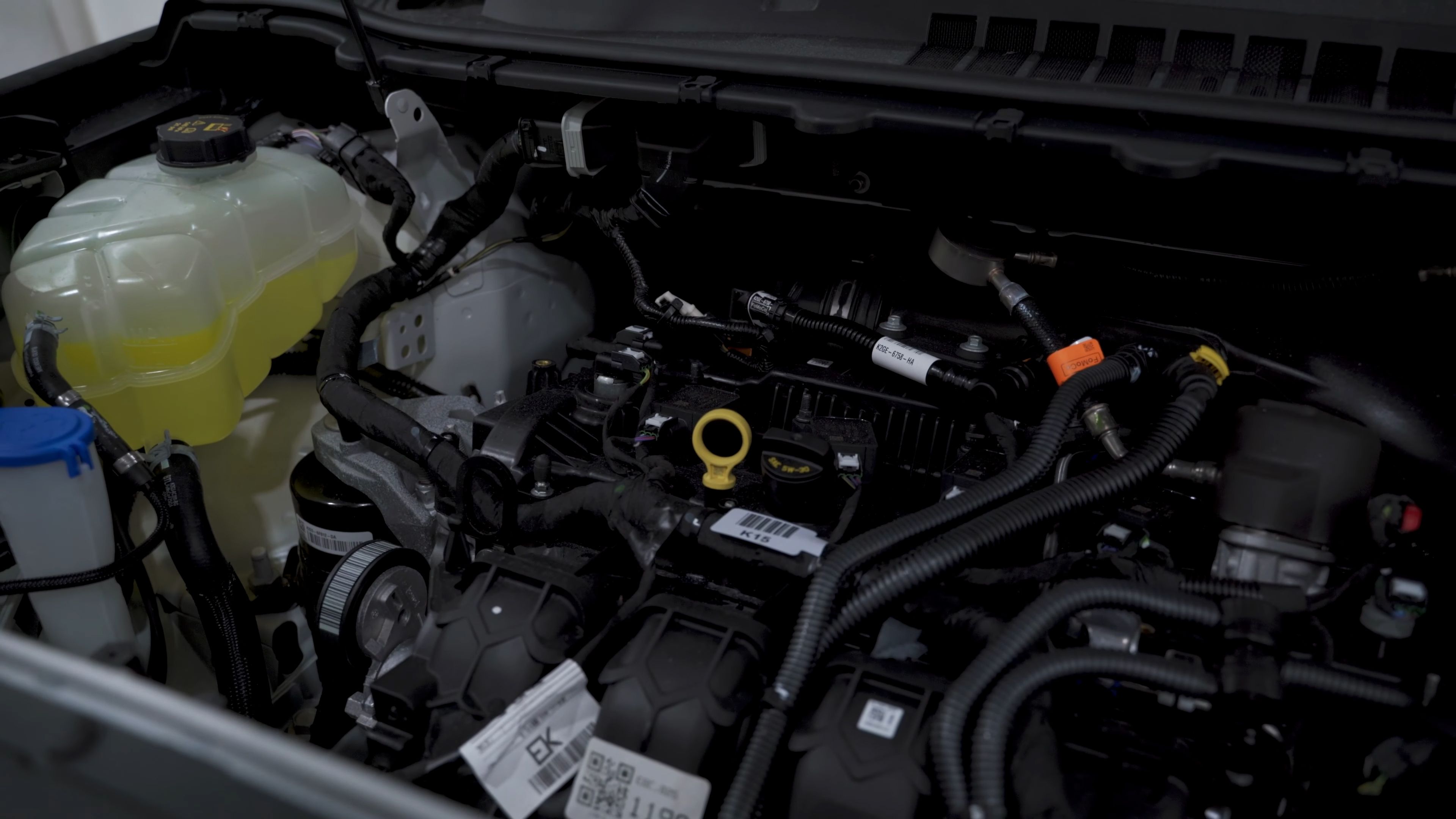 The DIY Guide To Checking Your Car's Oil Level