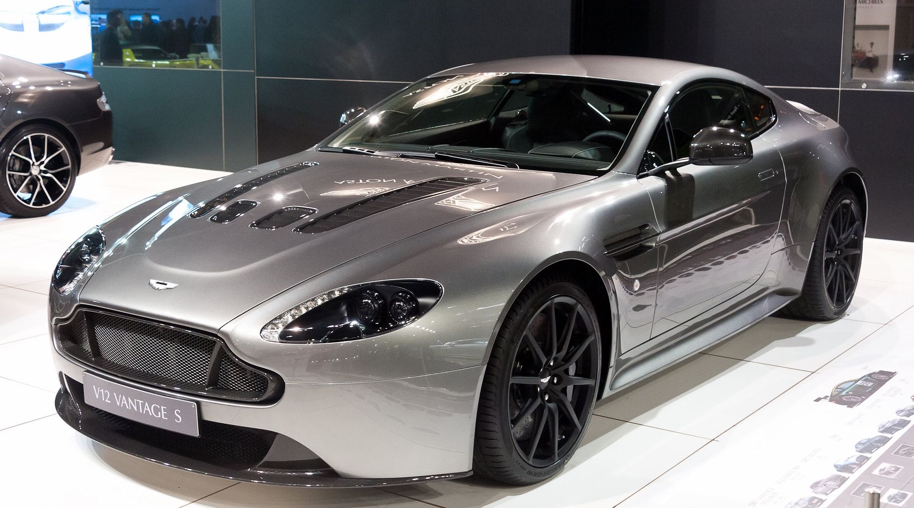 Aston Martin V12